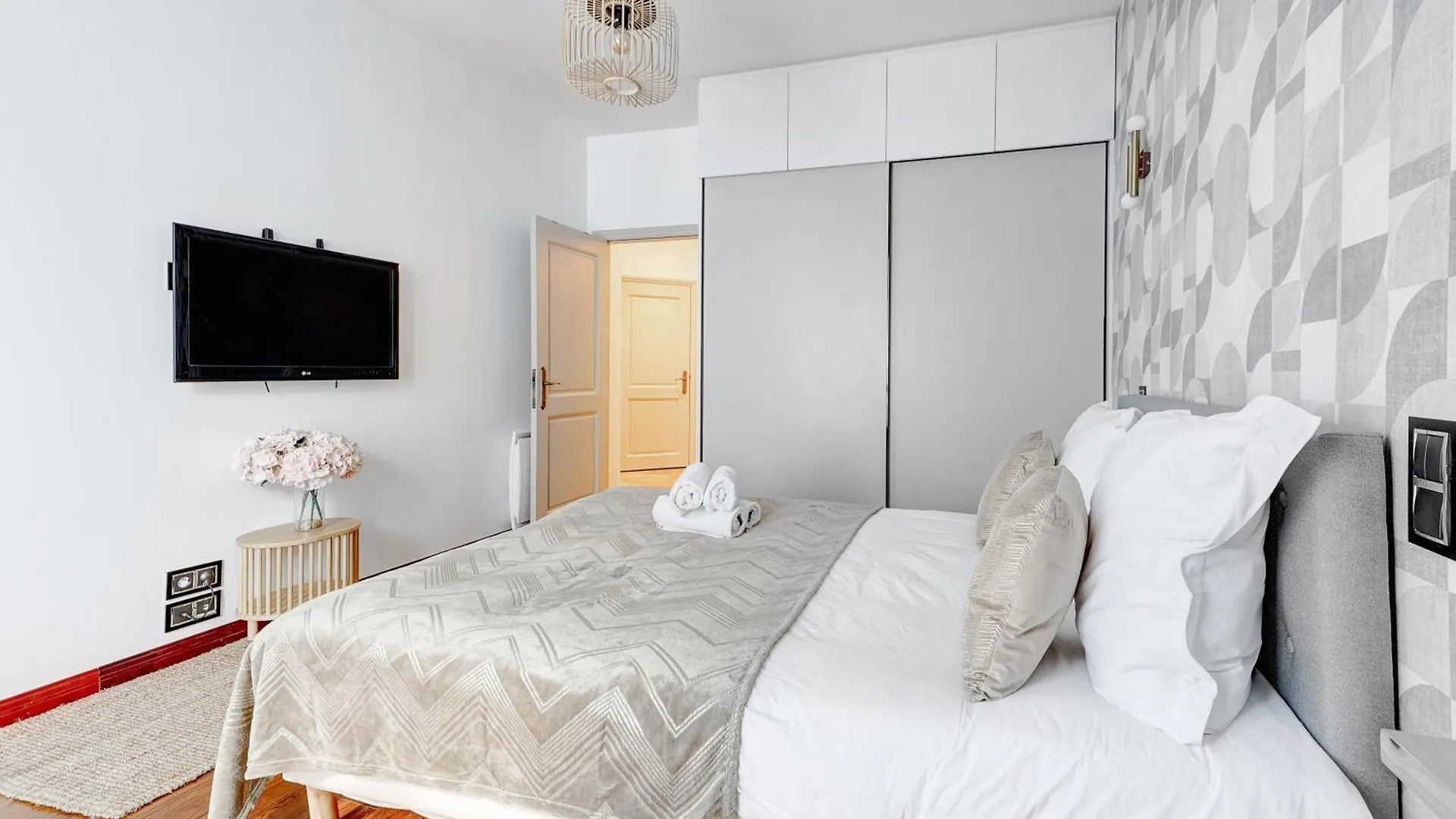 Apartment Suite Haussmannienne De Luxe Au Coeur De Paris 3Eme